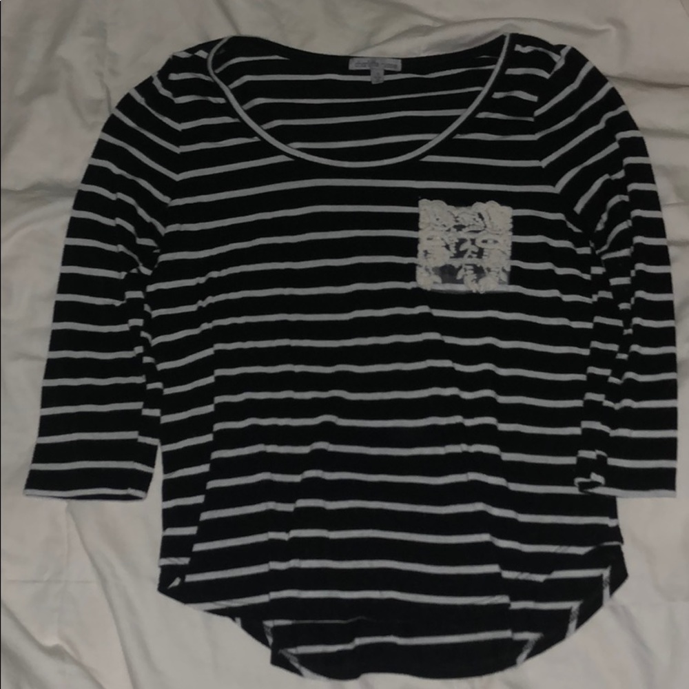 Black loose long sleeve tee